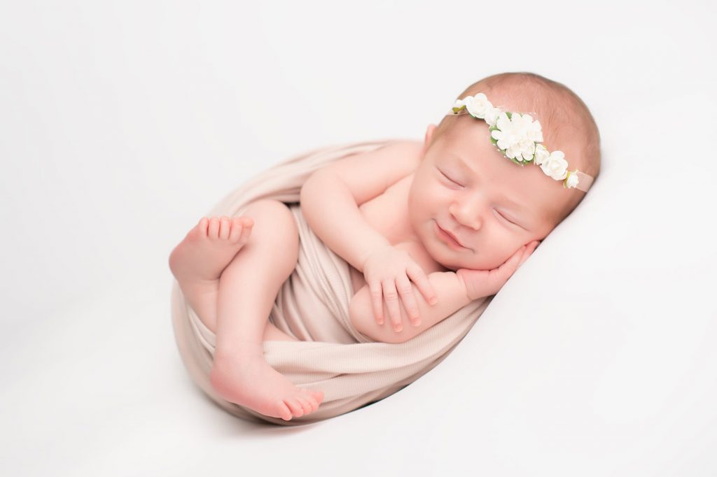 friendstudio fotografo servizio fotografico foto forlì cesena rimini faenza ravenna azienda cerimonia matrimonio fotografo newborn neonato baby maternità neonato