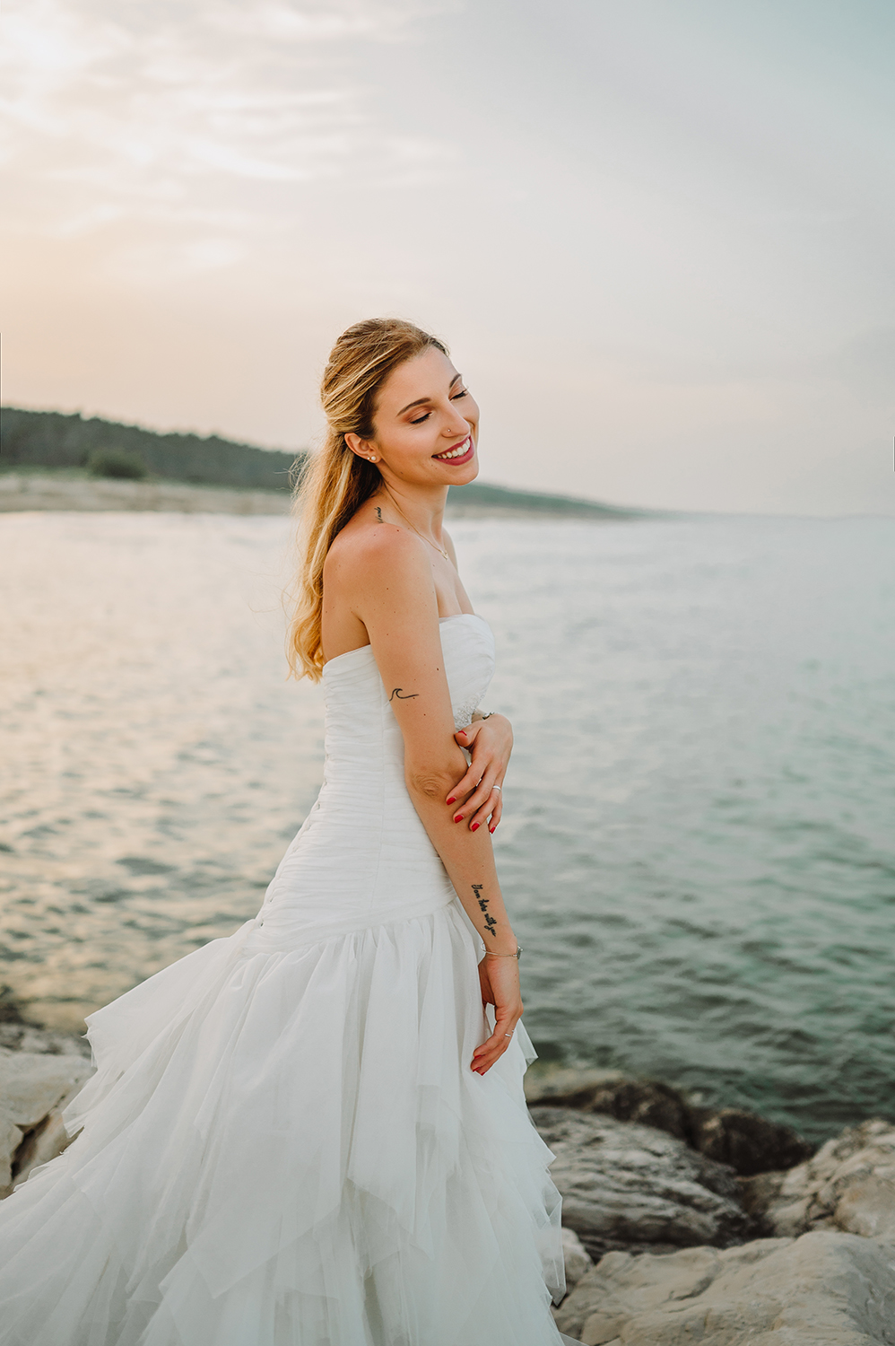 friendstudio servizio fotografico foto forlì cesena rimini faenza ravenna azienda cerimonia matrimonio sposa abito